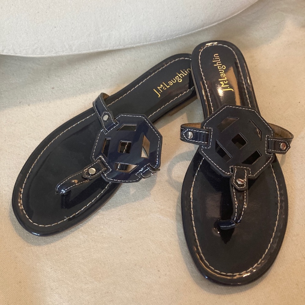 J.McLaughlin Navy sandals 7.5 , worn once ! Look great